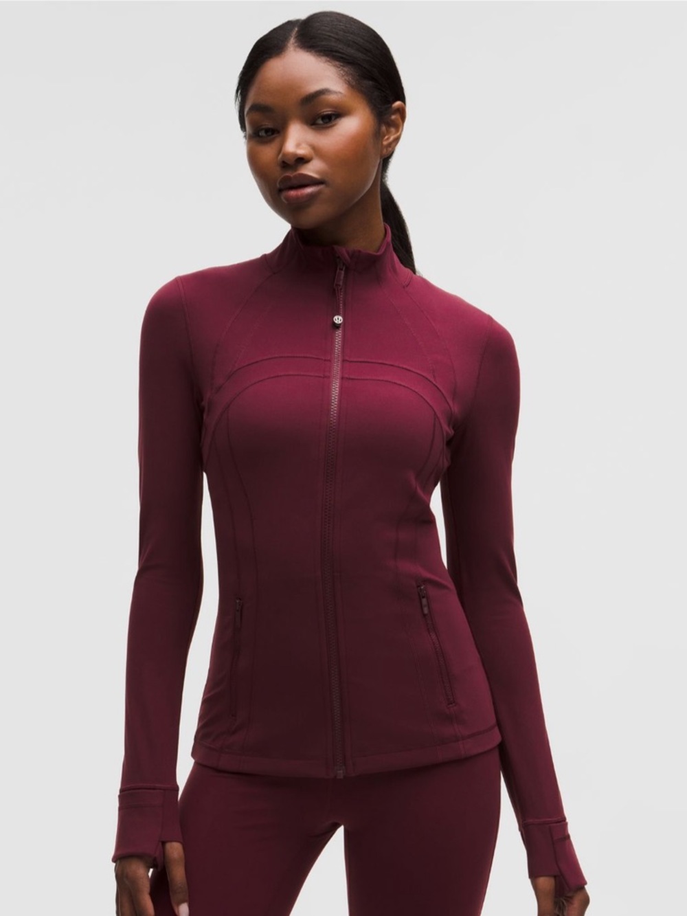 Women's Zip-Up define Jacket in Burgundy